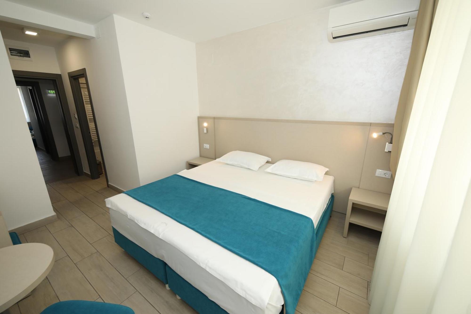Hotel Delfin Mamaia Eksteriør bilde